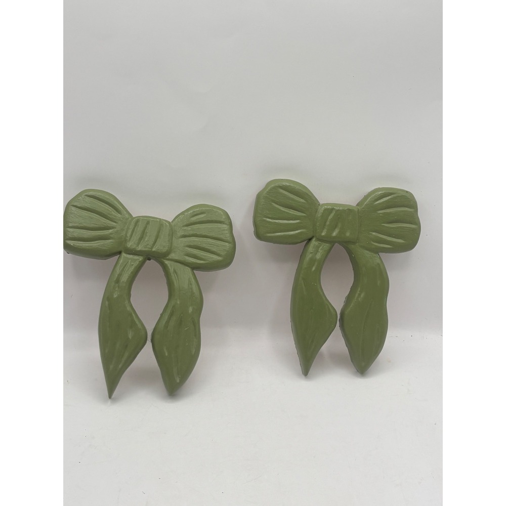 Vintage Style Olive Green Wooden Bow Wall Decor Set of 2 Handmade Folk Art